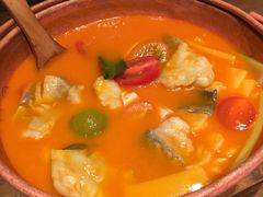 版纳野果酸汤鱼-云海肴·汽锅鸡·云南菜(天山百盛优客店)