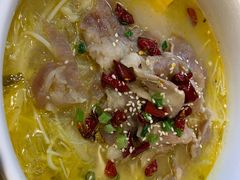 -椒颜酸菜小鱼(万寿路店)