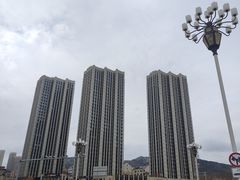 -华润万家(凯德和平广场店)