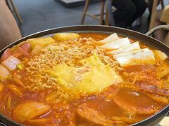 -Woolee韩食堂·韩式家庭料理