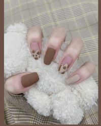 -悦指间美甲美睫
