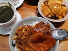猪脚卤肉饭-红猪卤肉饭(大西洋美食城店)
