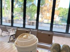 -J Create城市露营咖啡·简餐·宠物(上海动物园店)