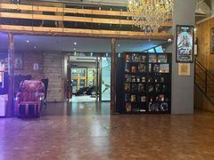-明日世界密室轰趴·剧本桌游·箭馆团建(国贸店)
