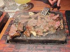 岩烤澳洲胸腹牛扒-一沙一城·岩烤牛扒(深圳首店)