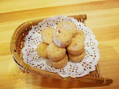 -乌镇那一年小院主题餐厅(甘泉西路店)
