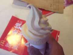 -麦当劳(世界城广场店)