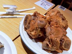 招牌酱大骨-关东小磨东北菜(上海长风大悦城店)