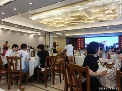 -怡园饭店-餐厅(四望亭店)