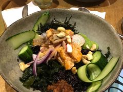 煎三文鱼牛油果色拉-Wagas沃歌斯(太古汇店)