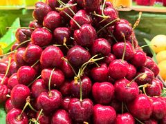 -雍容荟活帝王蟹活龙虾自助(苏宁旗舰店)