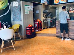 -肯德基(宝龙店)