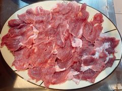 天衣無縫拚一兩肉-华哥新鲜猪精品美食