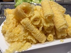 -龍歌自助小火锅(市北CBD万达店)