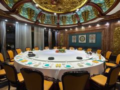 -鹊华居·地道鲁菜·海鲜·融合味(大明湖店)