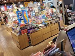-九木杂物社(新奥购物中心店)