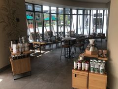 大堂-星巴克(深圳龙岗天安数码城店)