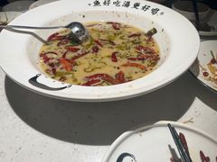 -江渔儿酸菜鱼(奥园广场金发购物中心店)