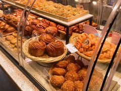 -巴黎贝甜(大宁国际商业广场店)