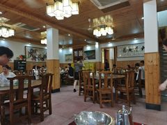 -芦茨金富饭庄·25年老字号·专做稻草鸡