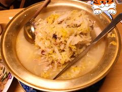 大骨头炖酸菜-关东小磨东北菜(上海长风大悦城店)