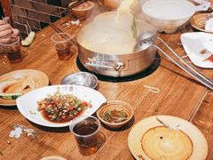 -亮欢寨酸汤鱼(沙冲路店)
