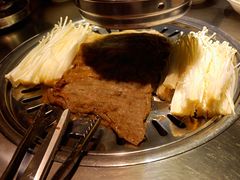 -韩聚屋韩国烤肉餐厅(新北万达店)