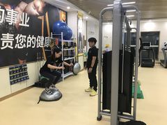 -琪航健身工作室(徐汇光大店)