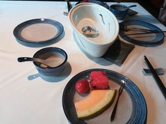 -八府香鸭·啫啫煲(华山路店)