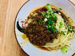 凉凉的面-正南齐北·老街糯米团(洪崖洞店)