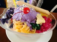 -Jonah's Fruit Shake & Snack Bar