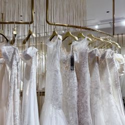 点击看大图 -GRACE KELLY婚纱与礼服(北京店)