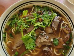 -小马牛肉面·牛骨熬制(南京博物院店)