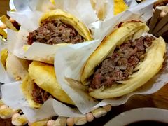 -闫家驴肉老店(华电一校店)