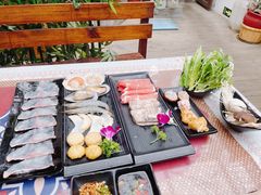 -丽江庭院·云南野生菌·海鲜火锅(鼓楼四合院店)