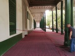 -艾提尕尔清真寺
