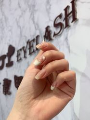 -吉吉靓甲美睫
