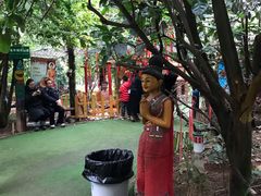-呀路古热带植物园