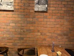 -1886德国汽车餐厅(外滩十六铺码头店)