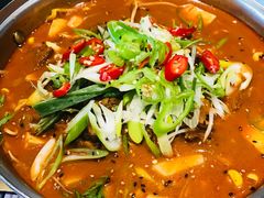 辛牛骨火锅-KCOOKING概念韩餐(世茂52+店)