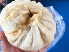 咸蛋黄超人包-老陶包子铺(南大西南村店)