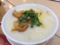 荔湾艇仔粥-点都德(千灯湖环宇城店)