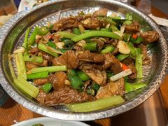 -95号酱骨·一块豆腐(展春园西路店)