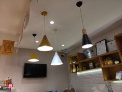 大堂-AILI爱里·生日蛋糕·现烤面包·甜品     (小西沟店)