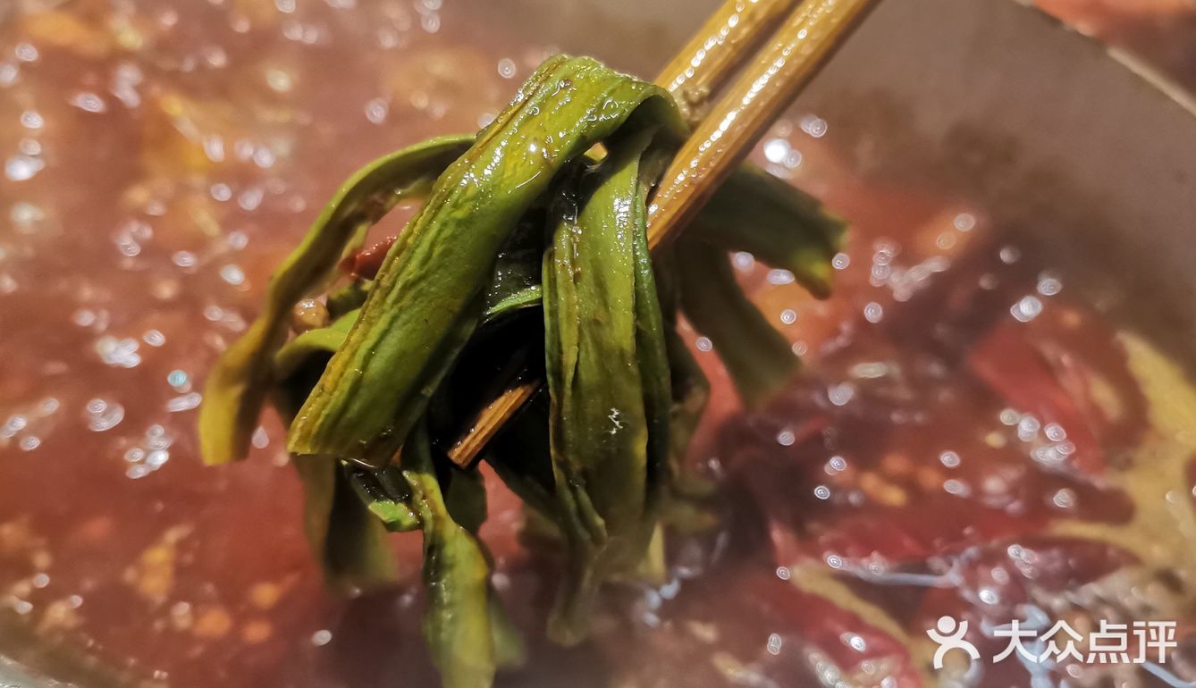 虽然火锅店味道不太行,但是干贡菜绝对是yyds!