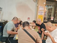 -郑记•不夜城烧烤•龙虾•虾蟹(黄鹤楼店)