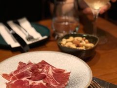 -Laures·月桂西班牙碳烤餐厅(十尚坊店)