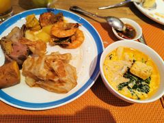 -咖啡苑自助餐厅·中国大饭店