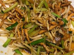 -闫府私房菜·老字号(恒隆店)