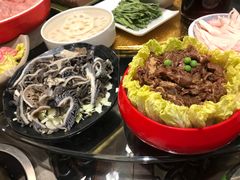 -小天鹅火锅·一线江景洪鼎旗舰店(洪崖洞店)